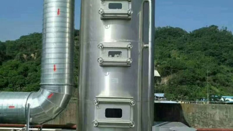 油烟净化器与活性炭吸附：性能对比解析